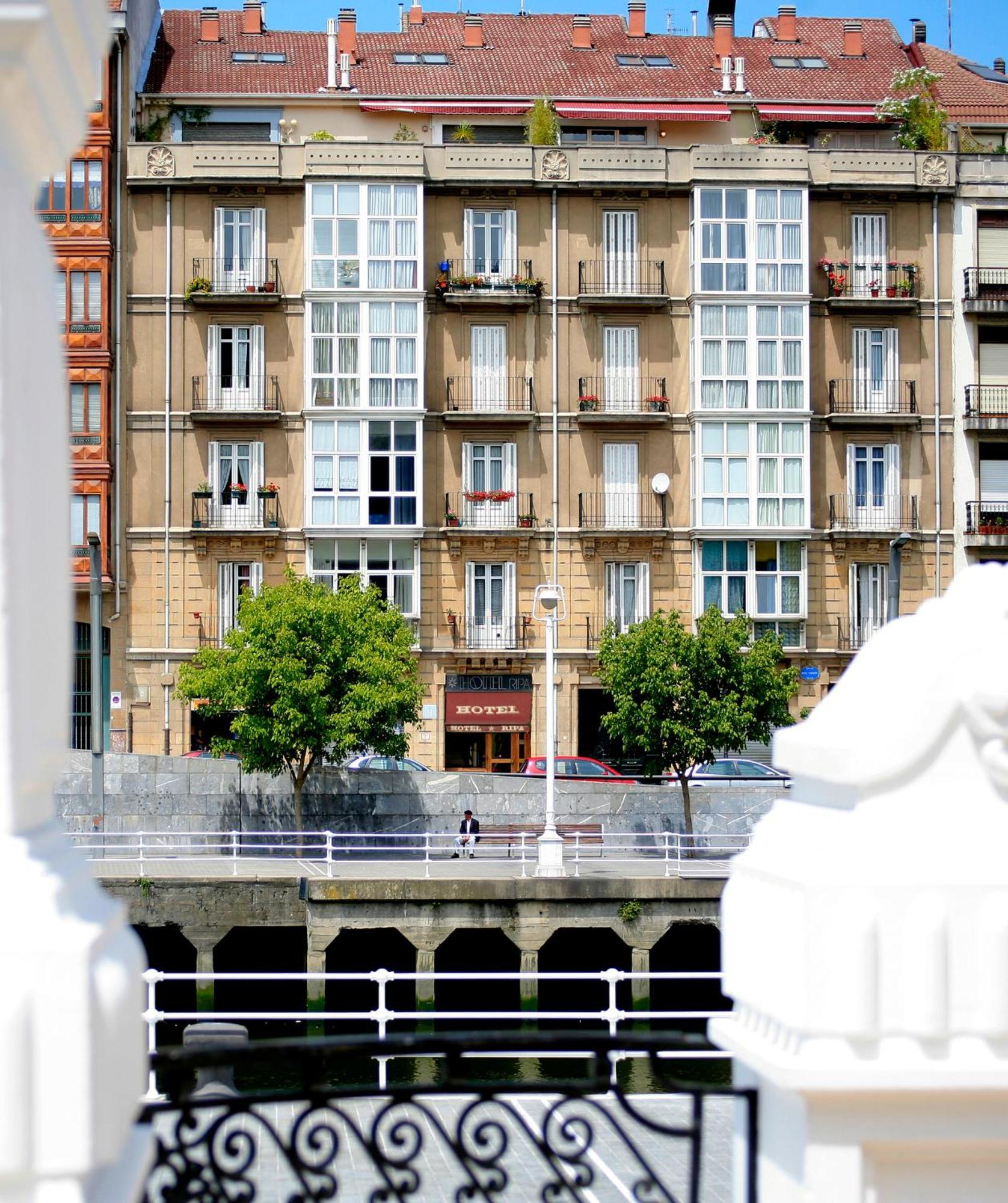 Hotel Ripa Bilbao Eksteriør bilde